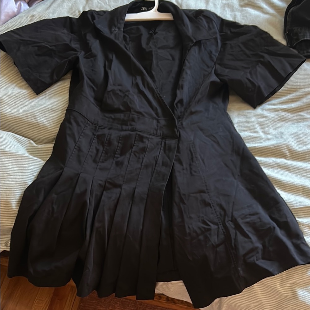 Black Pleated Short Sleeve Blazer dress Zara